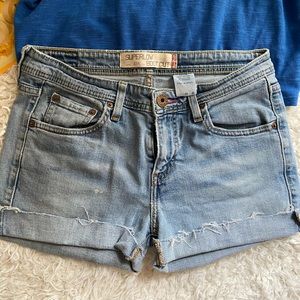 Levi’s shorts
